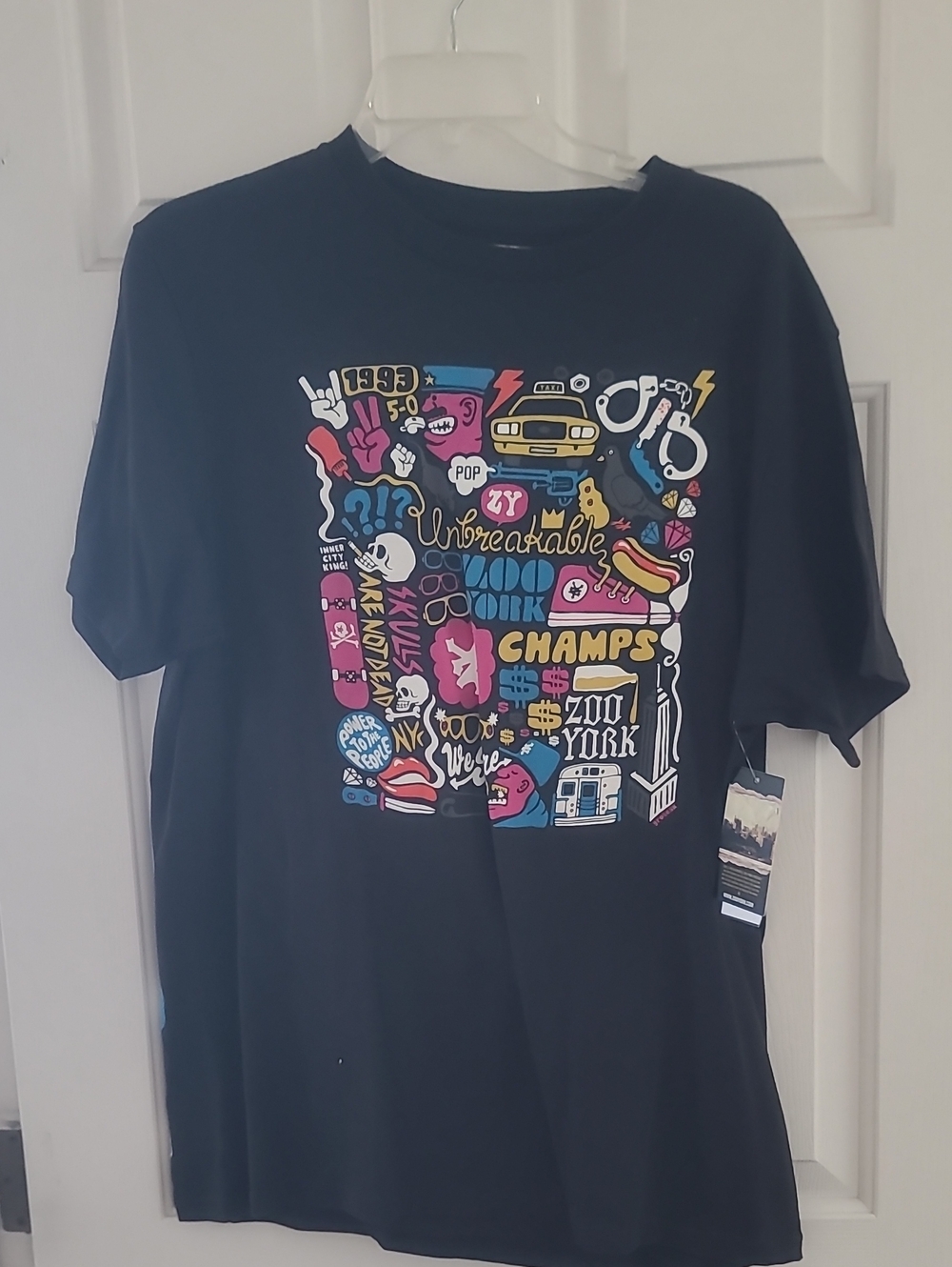 New Zoo York Graphic Tee - Black XL